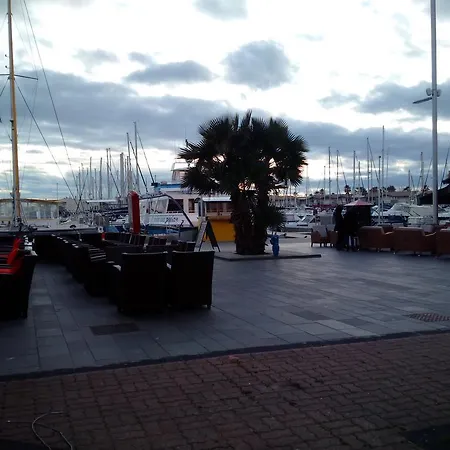 Apartment Studio Cabine Vue Port - Clim - Wifi - Parking Prive Agde