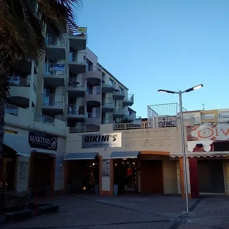 Apartment Studio Cabine Vue Port - Clim - Wifi - Parking Prive