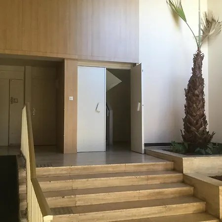 Studio Cabine Vue Port - Clim - Wifi - Parking Prive Apartment *
