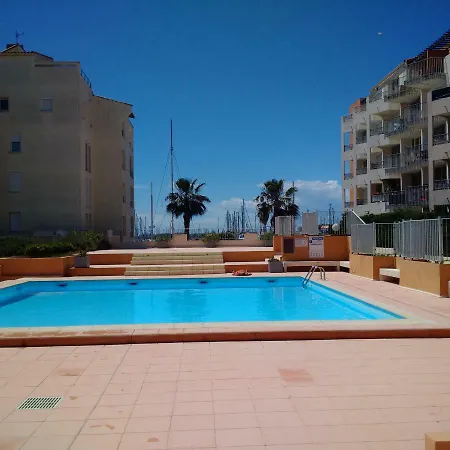 Studio Cabine Vue Port - Clim - Wifi - Parking Prive Apartment